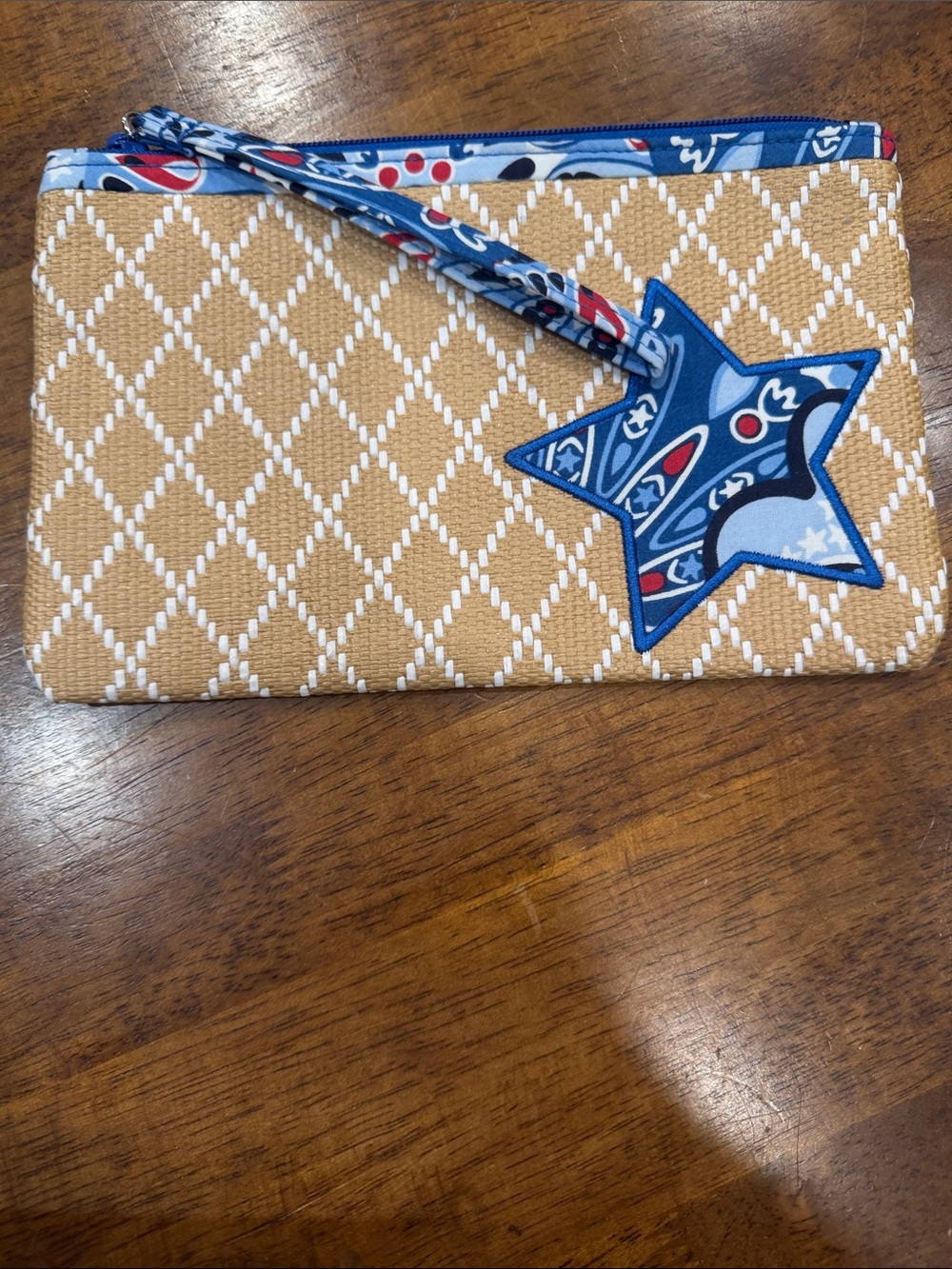 Vera Bradley Blue & Tan Star Wristlet